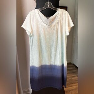 T by Talbots Blue and White Gradient T-shirt style cotton dress. Size L